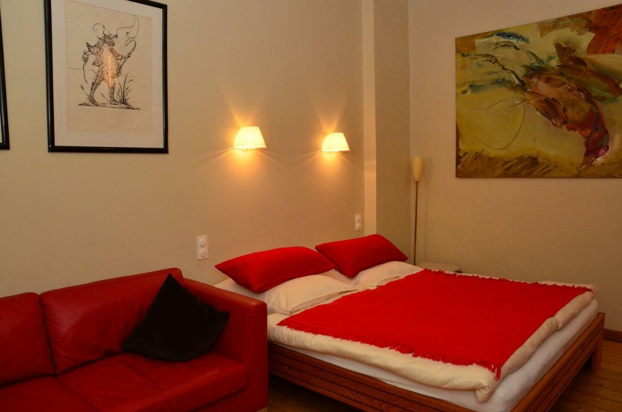 Zentral Gelegen - Stilvolles Appartment In Moabit Берлин Экстерьер фото